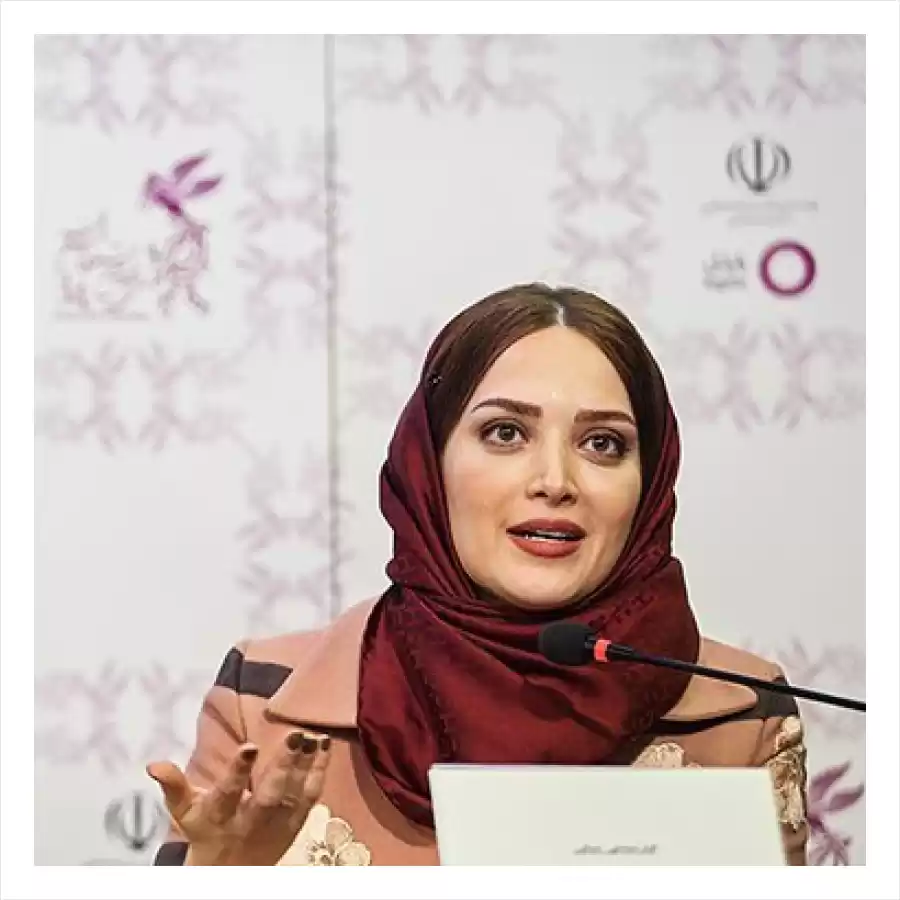 بهنوش طباطبایی