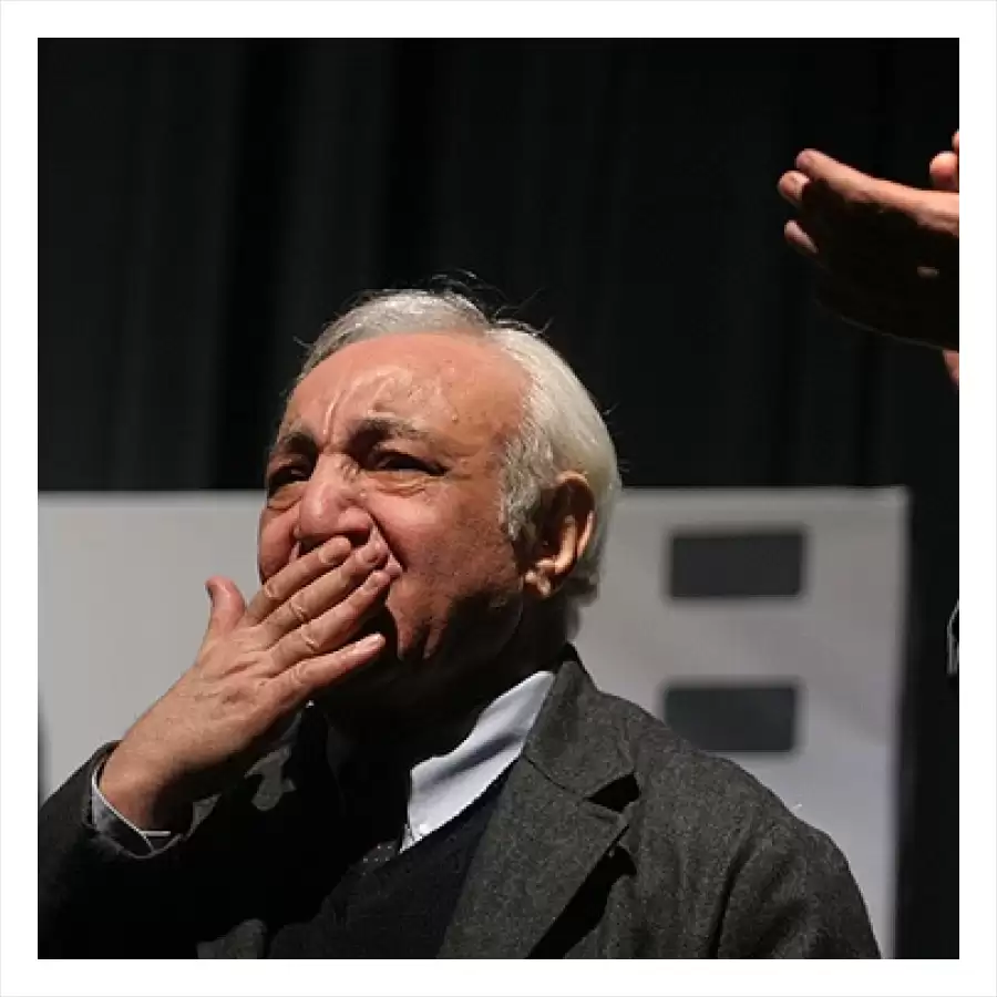 جمشید لایق