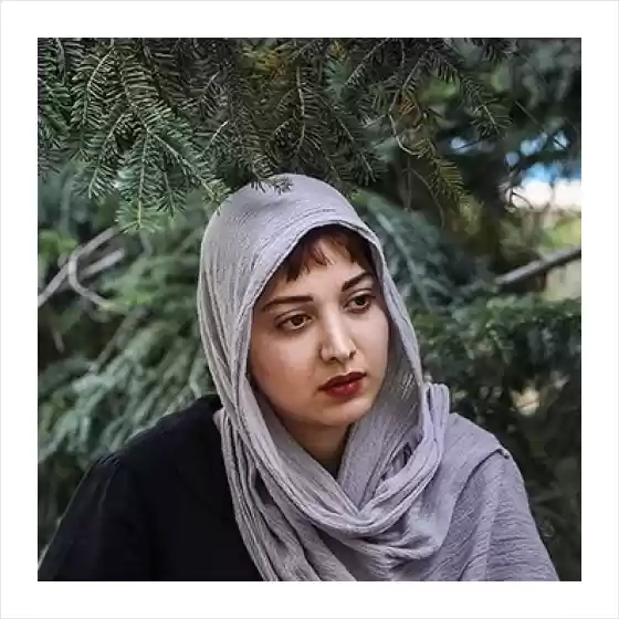 روشنک گرامی
