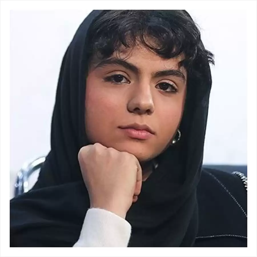 سارا حاتمی