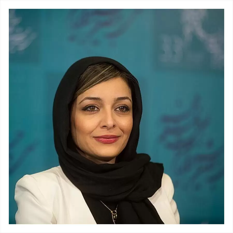 ساره بیات