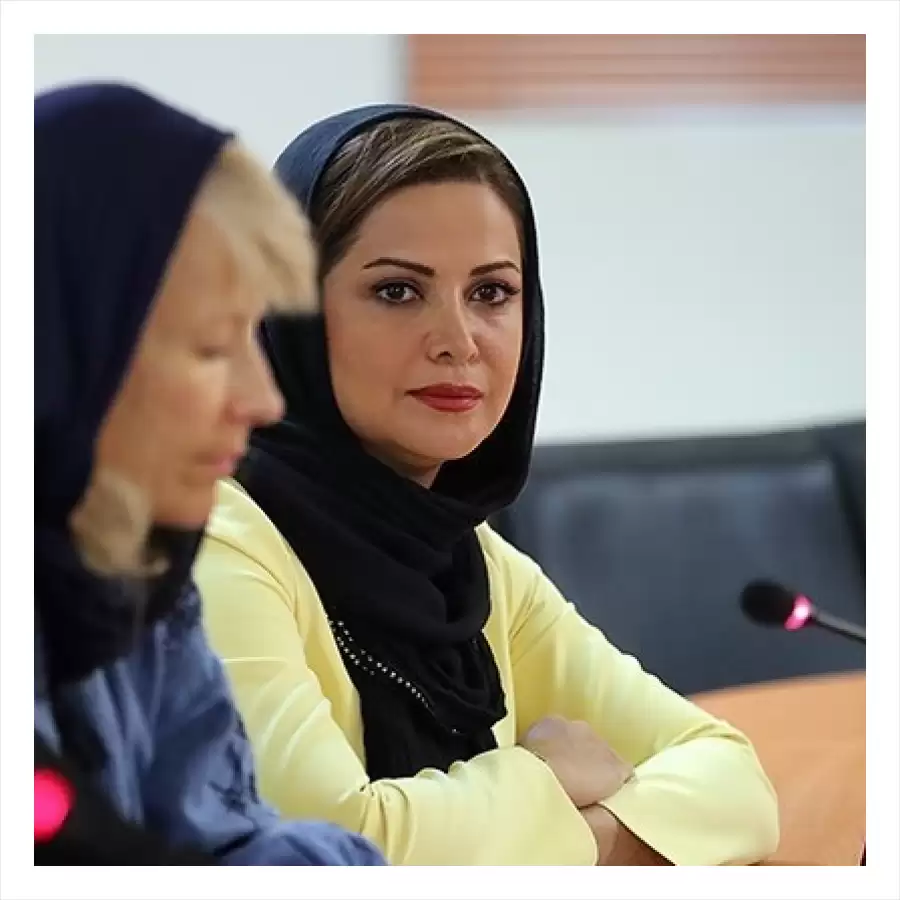 کمند امیرسلیمانی