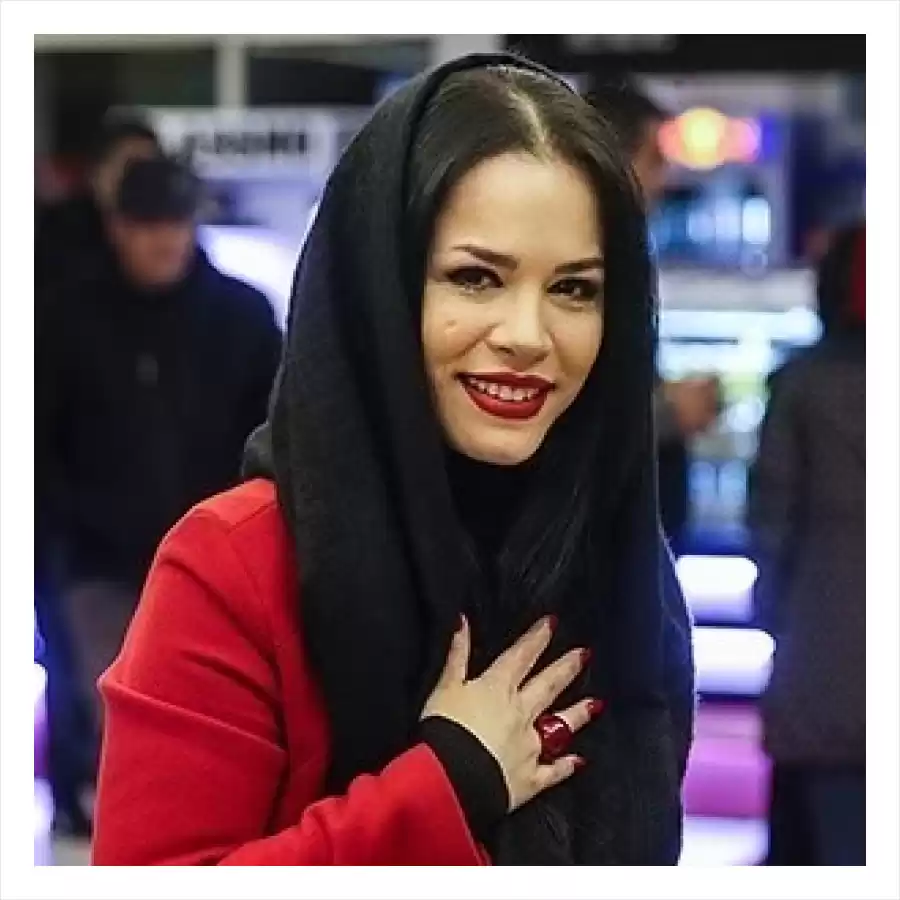 ملیکا شریفی‌نیا