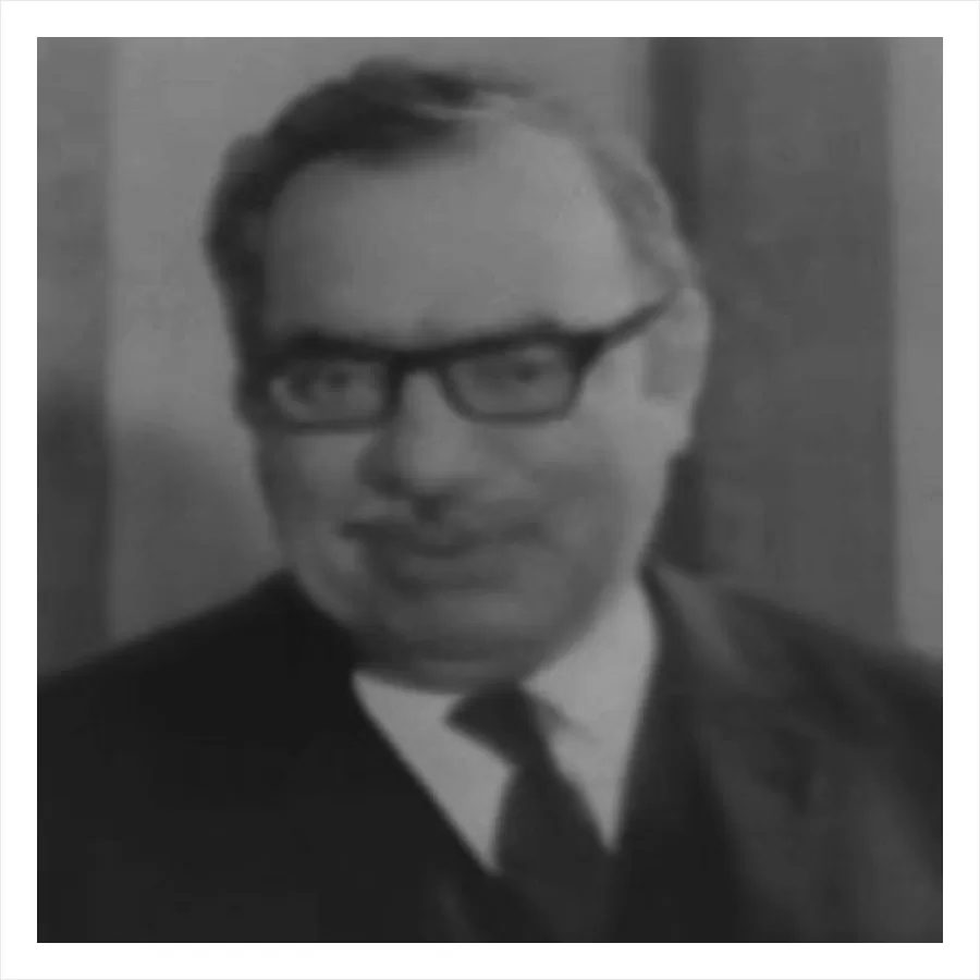 هوشنگ بهشتی