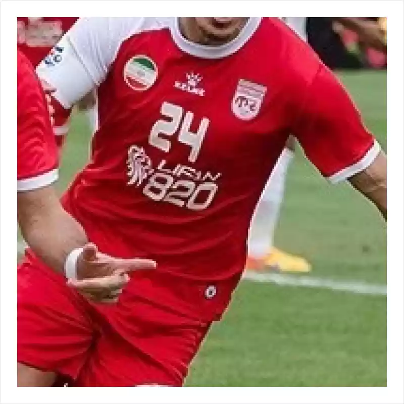 فرزاد حاتمی