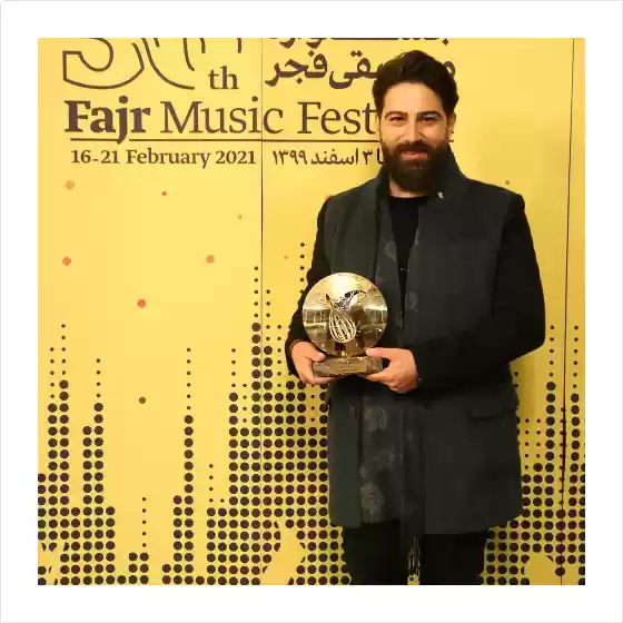 پویا کلاهی